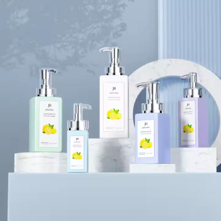 ขวดหัวปั๊มพลาสติกPET ดีไซน์สวยหรู มีให้เลือก 5 สี 7 ขนาด พิมพ์โลโกกำหนดเอง 