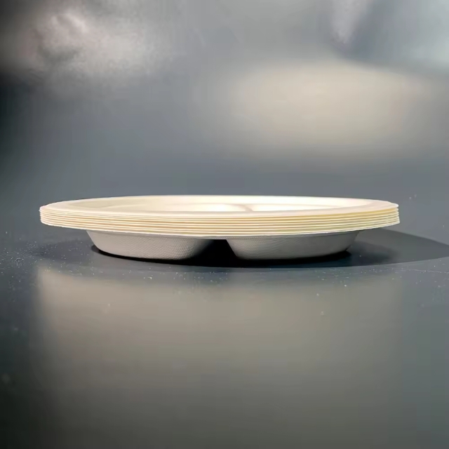 จานกระดาษ ถาดอาหาร 2 หลุม จานชานอ้อย ย่อยสลายได้ สีครีม 9นิ้ว