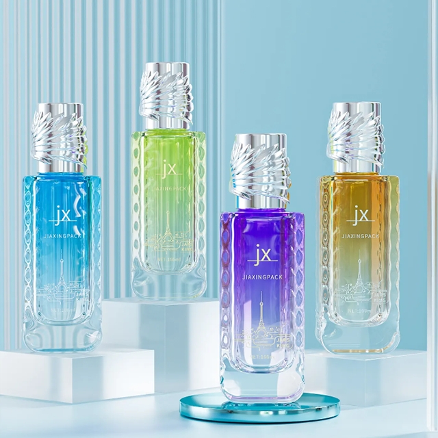 ขวดเครื่องสำอาง สไตล์หรูหรา ขวดน้ำหอม ขวดแก้วสเปรย์ 15ml