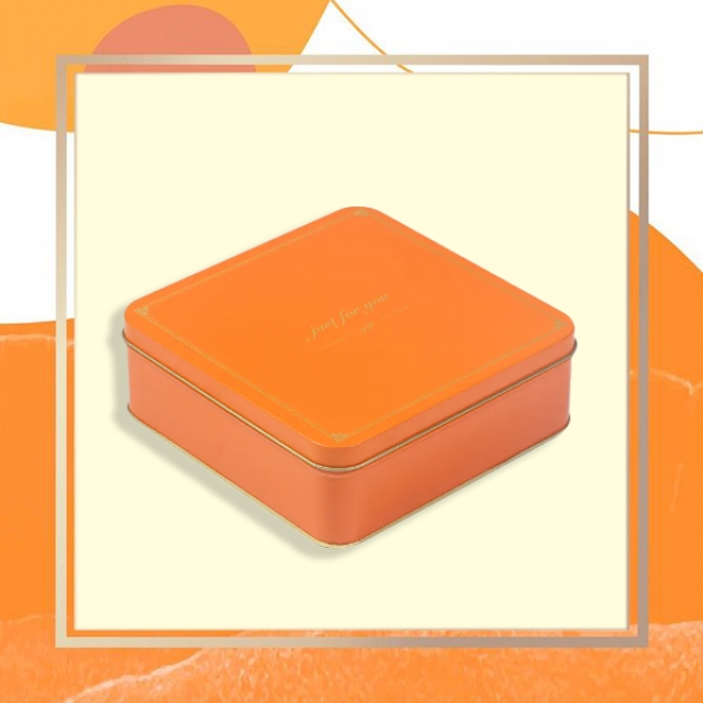 กล่องดีบุก พร้อมฝาปิด ทรงสี่เหลี่ยม กล่องขวัญ คุกกี้ ขนม 17*17*6 ซม 2,000 ml