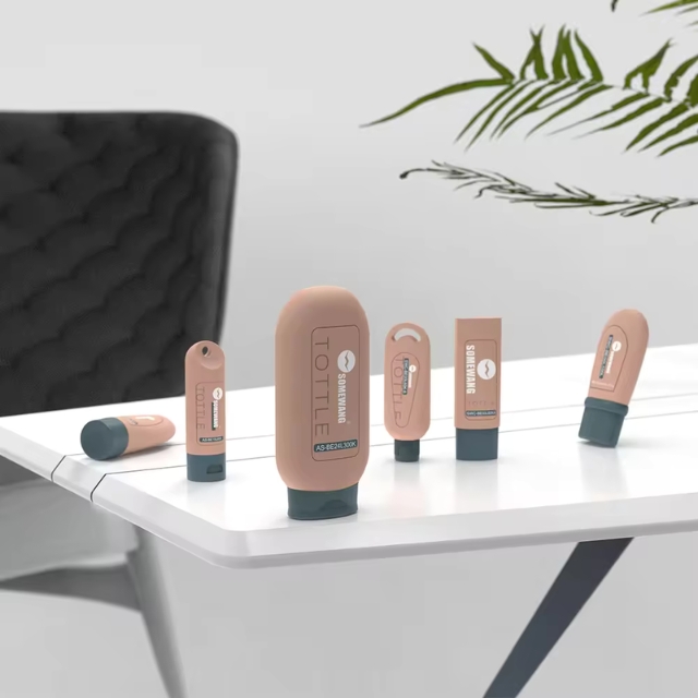 หลอดเครื่องสำอาง หลอดใส่ครีมโลชั่น หลอดบีบครีมกันแดด พลาสติก 30ml พิมพ์โลโก้เองได้