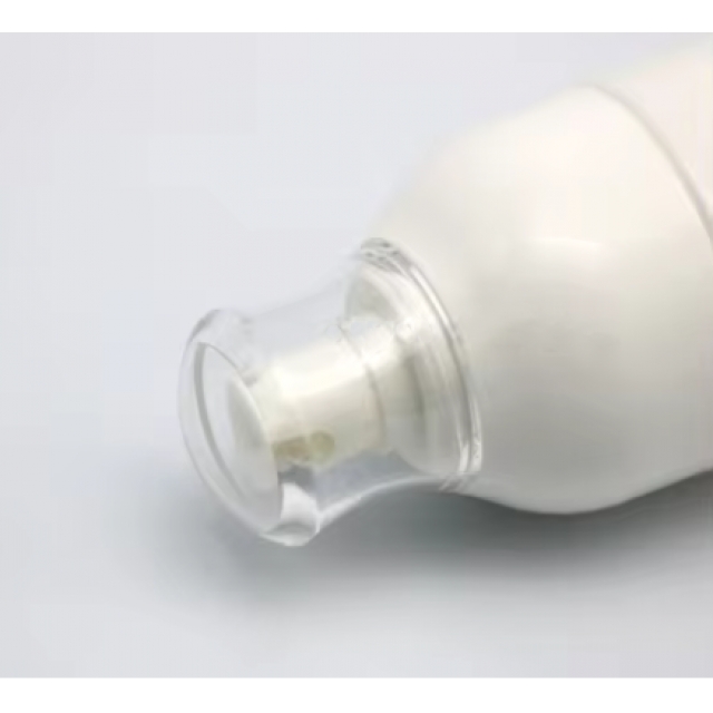 ขวดสเปรย์พ่นพลาสติก Pet  ทรงกลมบอลตันขนาด 120ml/150ml/180ml