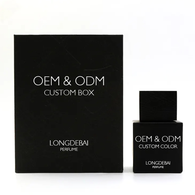 ขวดเครื่องสำอางทรงสี่เหลี่ยม ขวดน้ำหอม ขวดแก้วสเปรย์ทรงเหลี่ยม 30ml/50ml/100ml