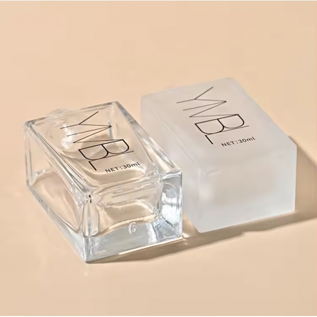 ขวดเครื่องสำอาง ขวดรองพื้นหัวปั๊ม บีบีครีม แบบแบน 30 ml