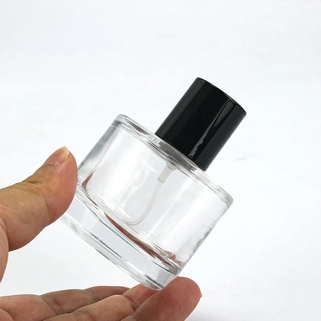 ขวดเครื่องสำอางทรงกระบอก ขวดน้ำหอม ขวดแก้วสเปรย์ 30ml/50ml/100ml