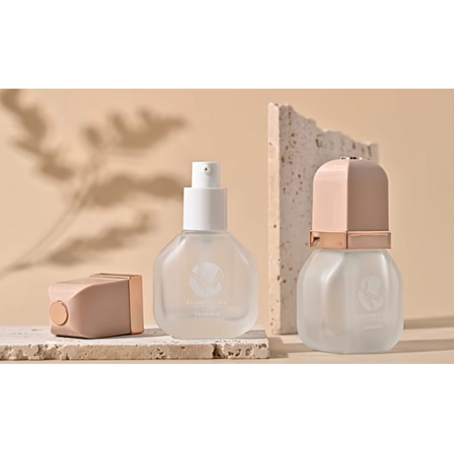 ขวดเครื่องสำอาง ขวดรองพื้น บีบีครีม ทรงกลมแบน 30 ml
