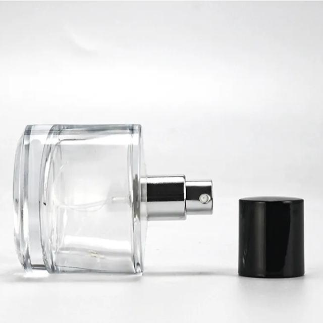 ขวดเครื่องสำอางทรงกระบอก ขวดน้ำหอม ขวดแก้วสเปรย์ 30ml/50ml/100ml