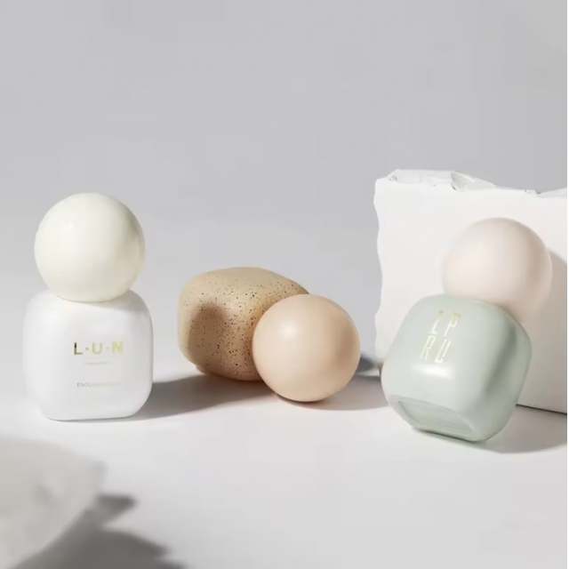 ขวดเครื่องสำอาง ขวดรองพื้นหัวกลม ขวดบีบีครีม 30ml/50ml