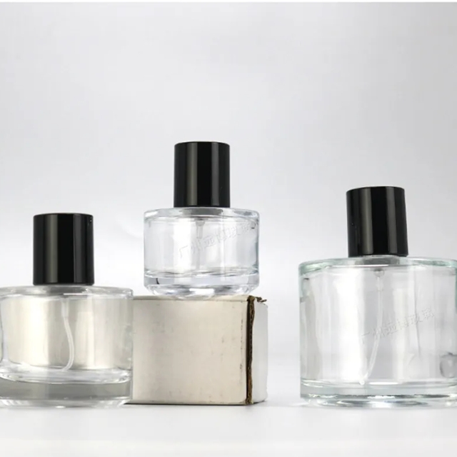ขวดเครื่องสำอางทรงกระบอก ขวดน้ำหอม ขวดแก้วสเปรย์ 30ml/50ml/100ml