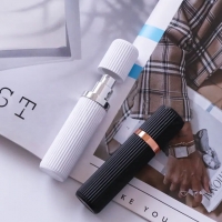 ขวดเครื่องสำอาง ขวดน้ำหอม ขวดสเปรย์พกพา 10ml 