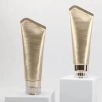 หลอดเครื่องสำอาง หลอดครีมทามือ หลอดโลชั่นครีมทาผิว หลอดพลาสติกดีไซน์ใหม่ 100ml/120ml พิมพ์โลโก้เองได้ 